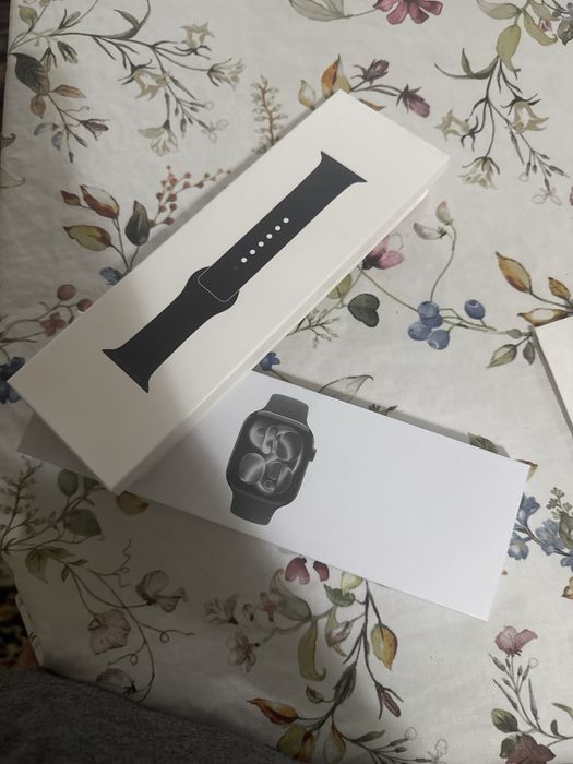 Apple watch yengi karonka bor