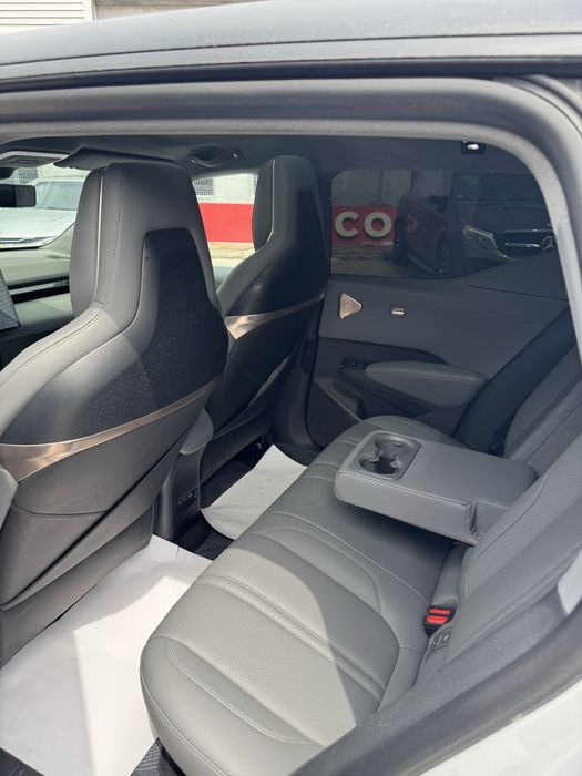 Zeekr X 2023yil 520km