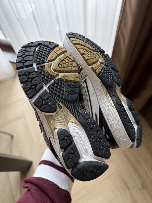 New Balance 1906