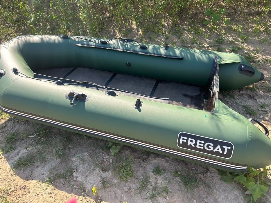 Продам лодку фрегат