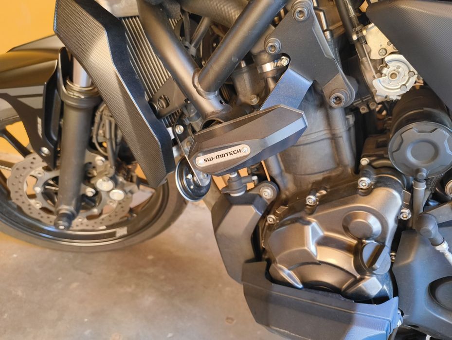Motocicleta Yamaha MT-07 2017 ABS
