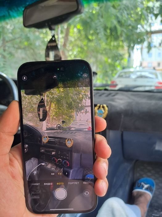 Айфон 15 сатылады