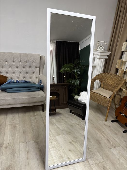 Зеркало напольное