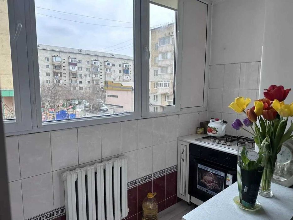 Продам 4-х Жана Гарышкер Ольга Империя