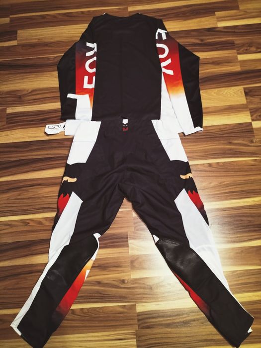 Echipament moto cross tricou,pantaloni Fox