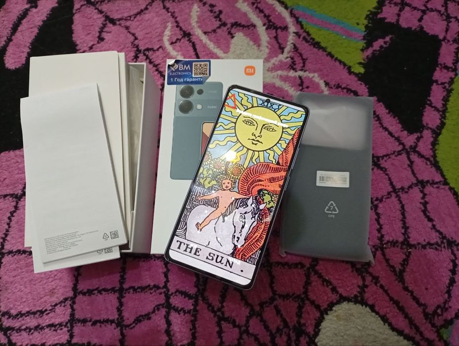 Продаю смартфон Redmi Note 13 Pro purple 12+6/512ГБ