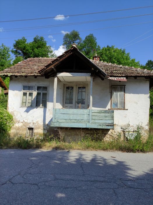 Къща в село Църварица