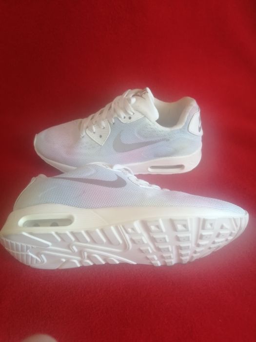NIKE, Дамски маратонки, маркови.номер 35.