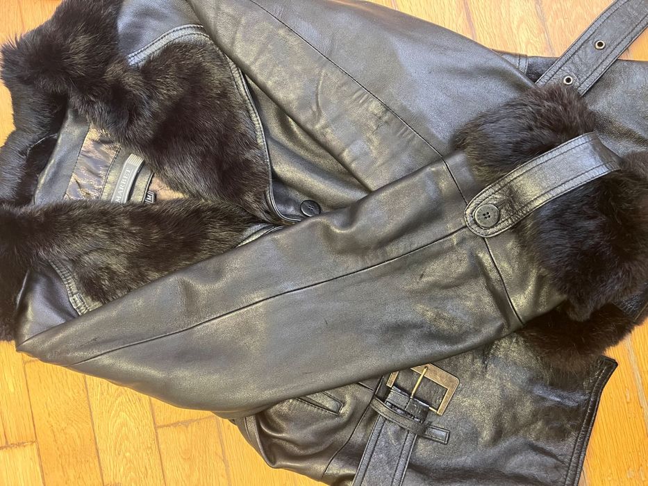 Кожено яке с естествен косъм