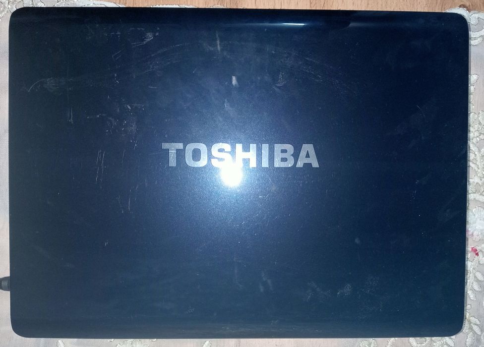 Toshiba A200 рабочий ноутбук/Noutbuk