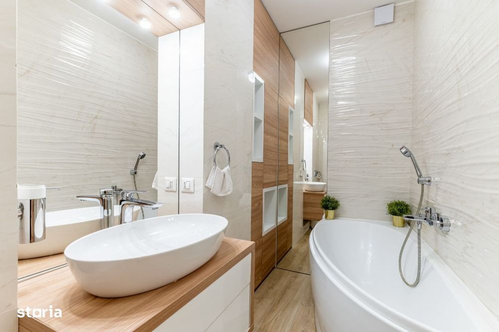Apartament cu 4 camere si parcare in zona Platinia, cu parcare, pet fr