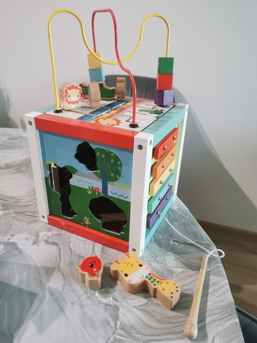 Образователен куб 5 в 1 Fisher Price - активен център