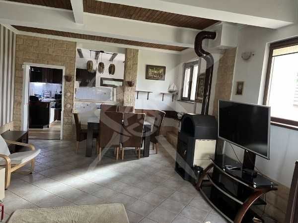 Продава се  луксозна къща в с. Васил Левски! 99359