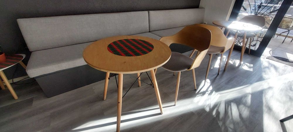 Маси и столове за заведение / кафене – топ състояние