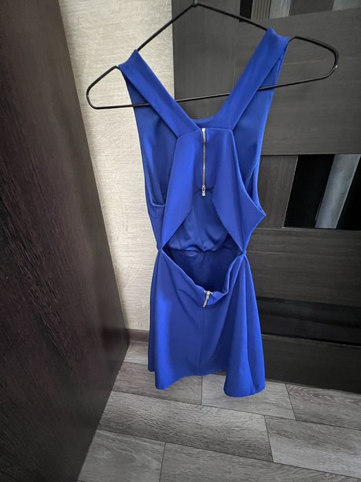 Продам платье zara