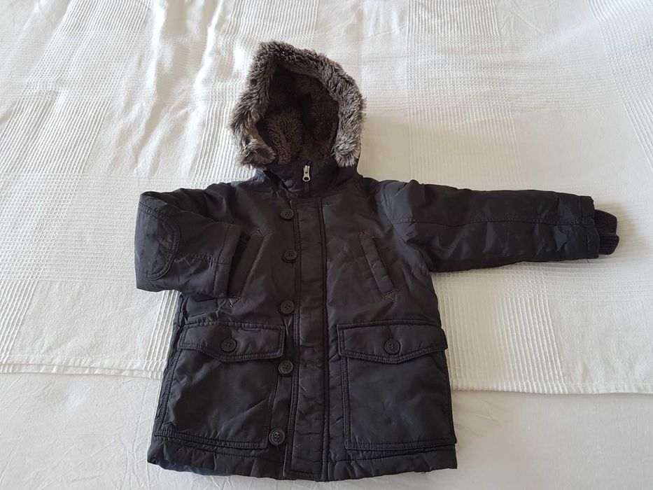 Пролетно-есенно яке (2бр.), зимно яке (2 бр.) и елек с качулка