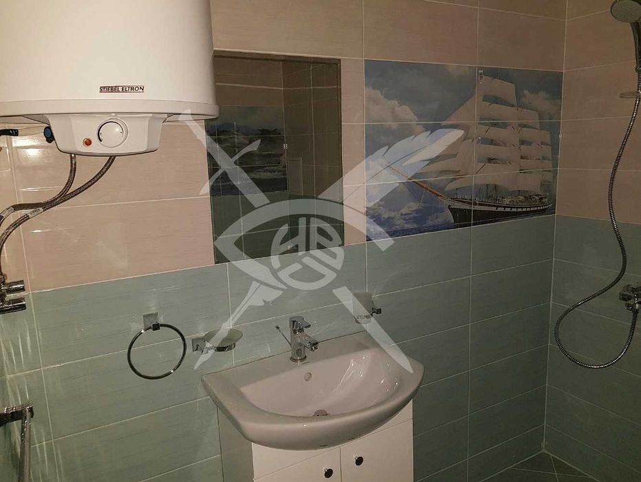 Дава се под наем Едностаен апартамент в София, Студентски град - 65 кв.м за 135000 € - Снимка #2