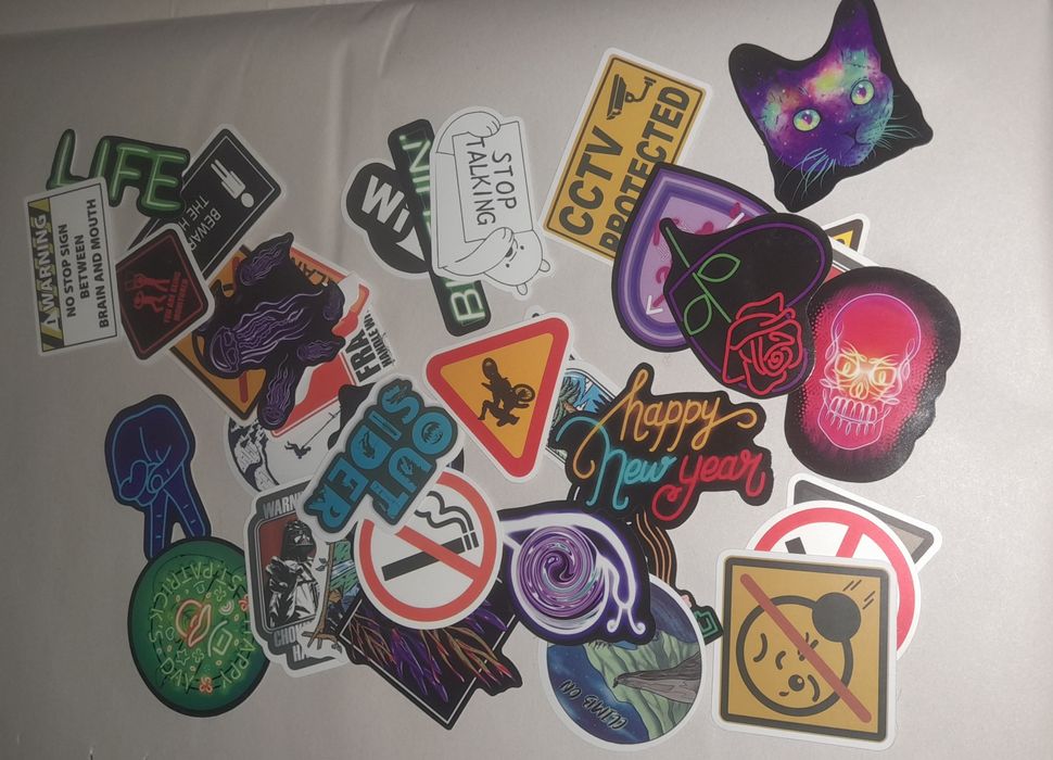 Наклейки Наклейки