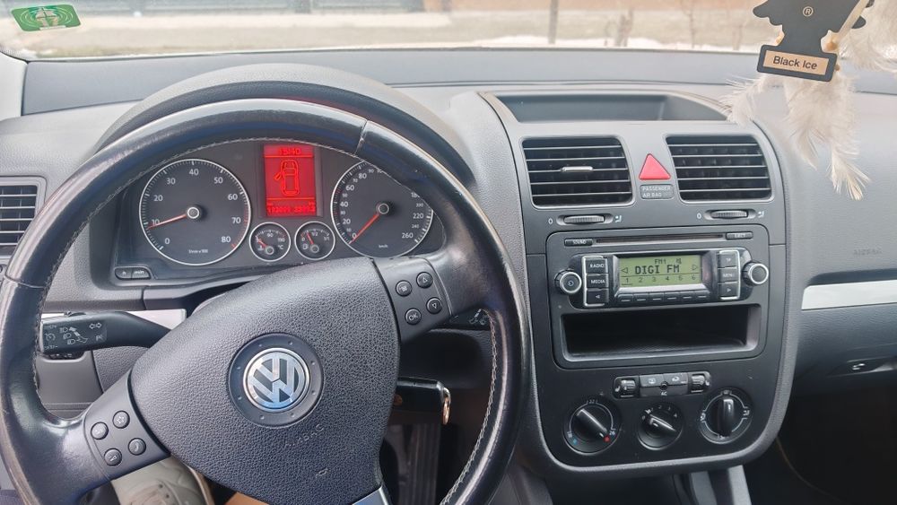 Vw golf 5 an 2009 1.4 benzină 122 HP