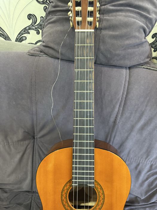 Гитара Yamaha CM40