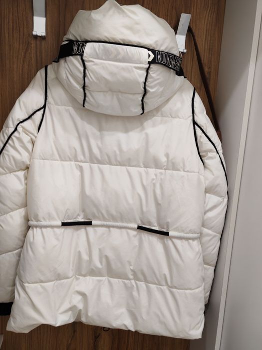 Куртки  демисезонные