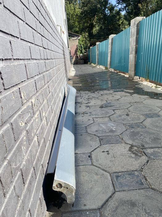 Продам порог левый камри 40