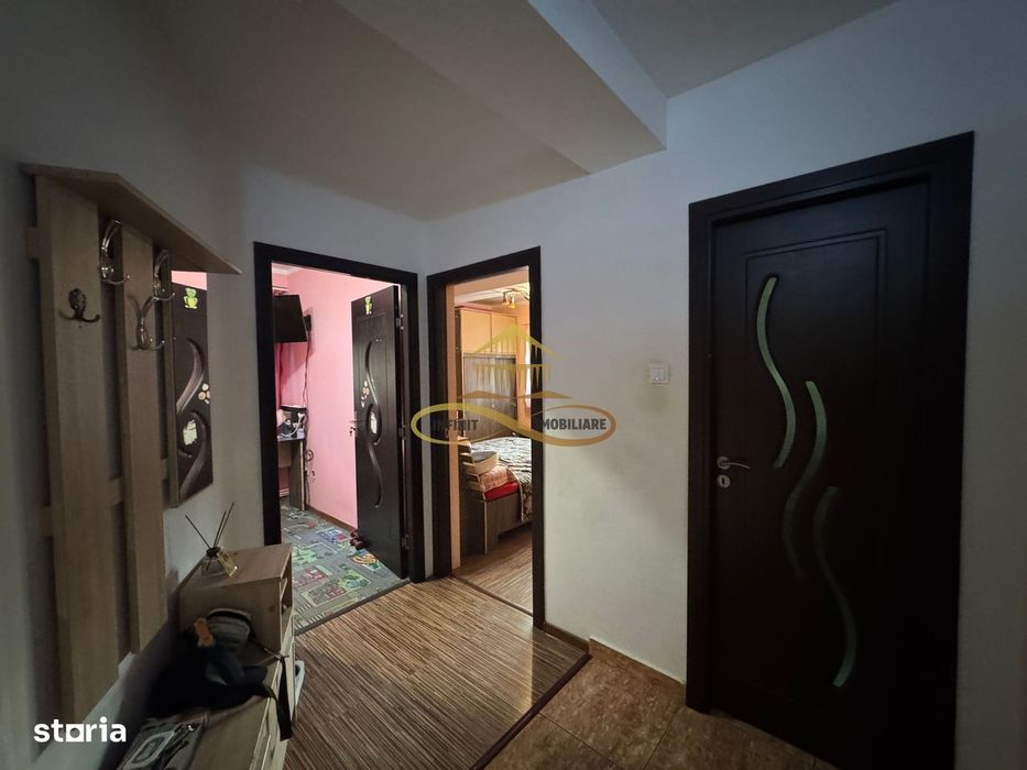 Apartament cu 2 camere teren 28mp si 2 locuri parcare - COMISION ZERO