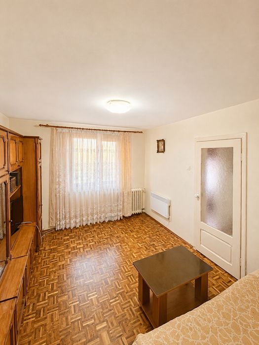 Apartament 2 camere de vânzare – Cartier Traian, Calafat