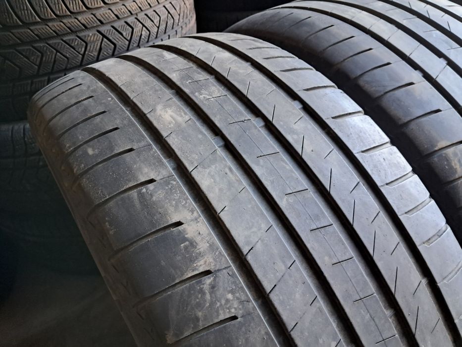 Anvelope second vara 285 40 R21 Bridgestone
