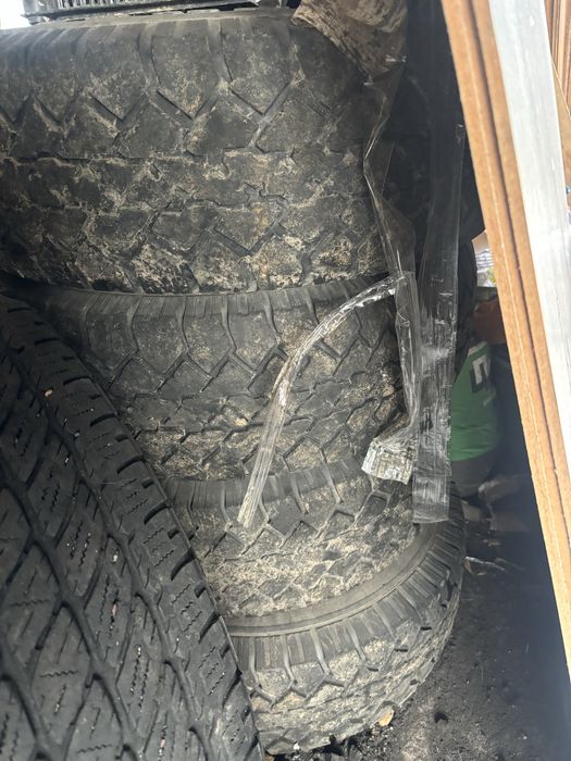 Продам диски с резиной