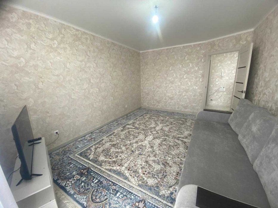Продам 1 ком в мкр Юбилейный