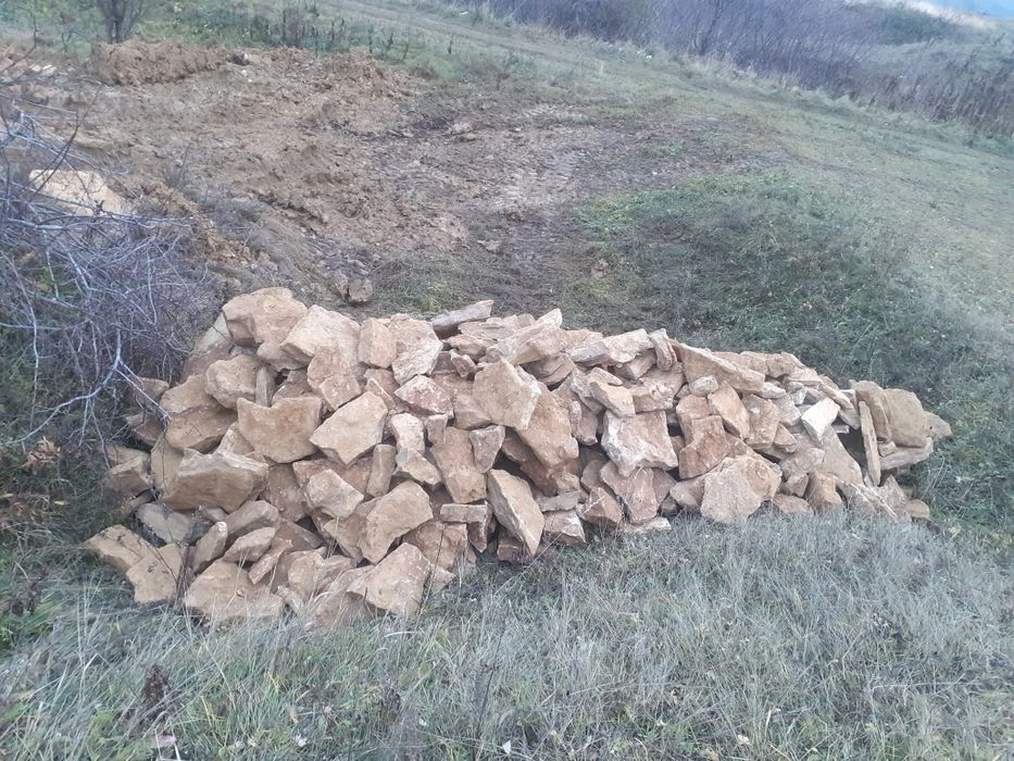 Piatră naturala beciuri, fântâni, ziduri