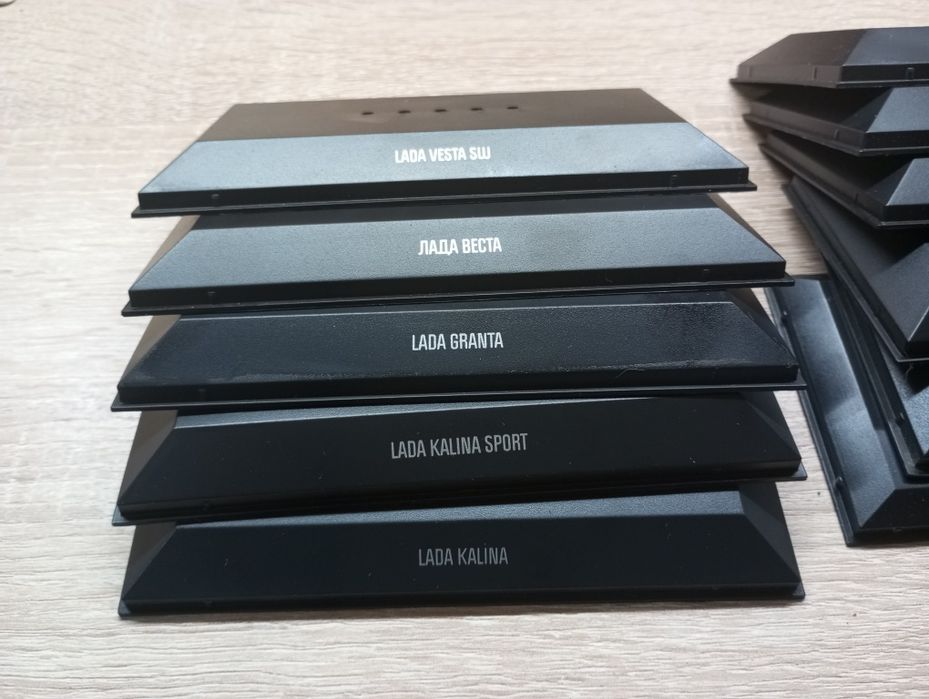 Подставки для моделей