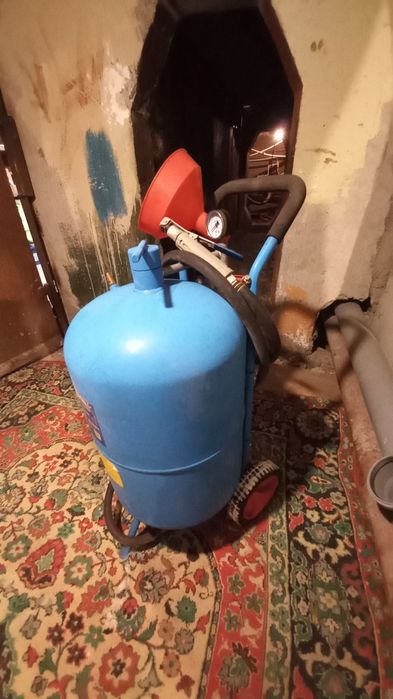 Пескоструйный аппарат