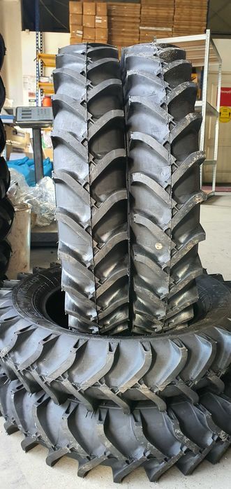 4.50-14 cauciucuri noi de la Trayal pentru motocoasa AGMH