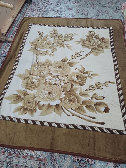 Плед тёплый , то