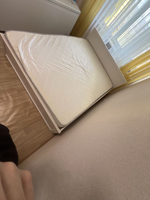 2 спальный кровать