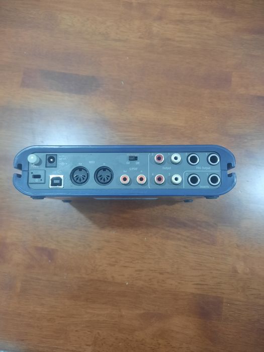 Звуковая карта м аудио