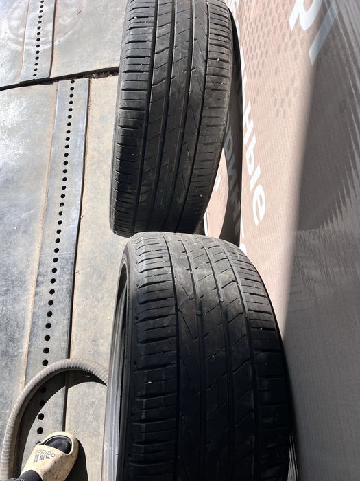 Продам резину 245/45/19