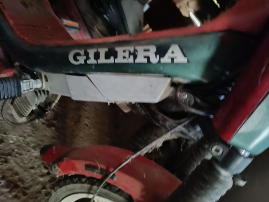 Vind Gillera  in state bună originală, informați la tel.