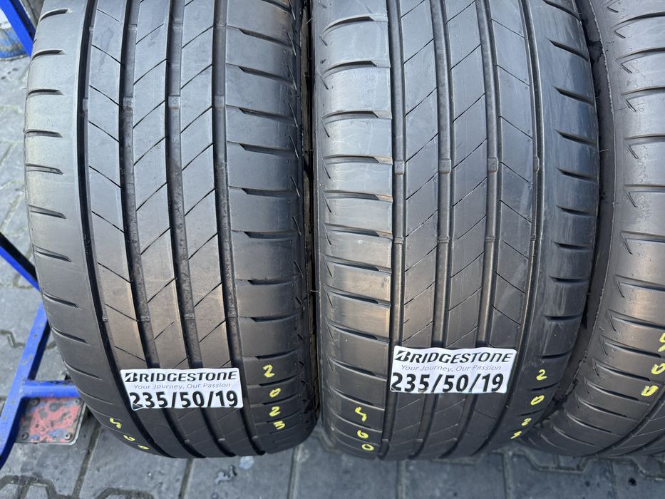 235/50/19 Bridgestone 2023
