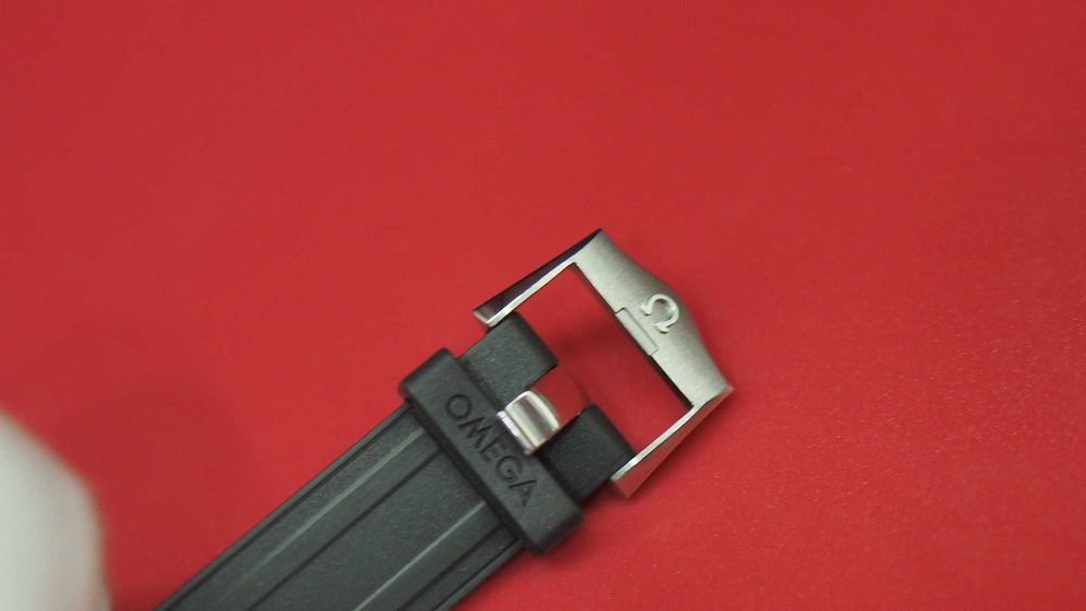 Omega Speedmaster 44мм