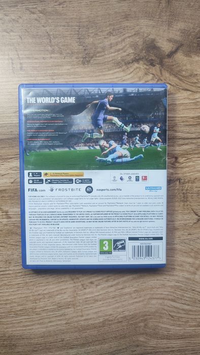 Срочно продам фифа23 на пс5