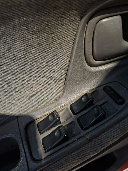 Продам Мазду 626