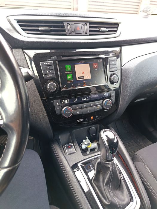 Vând Nissan Qashqai