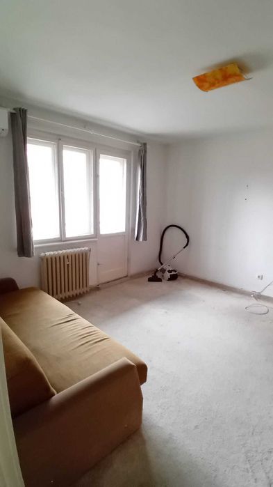 Inchiriez apartament 2 camere central