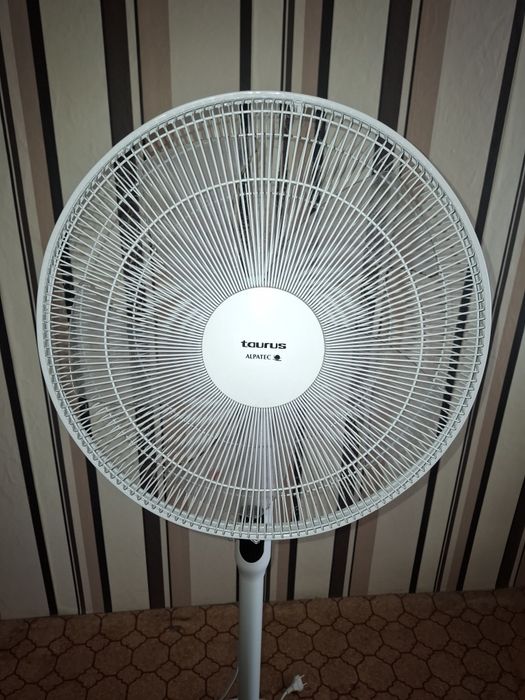 Вентилатор Taurus ICE BRISE с дистанционно