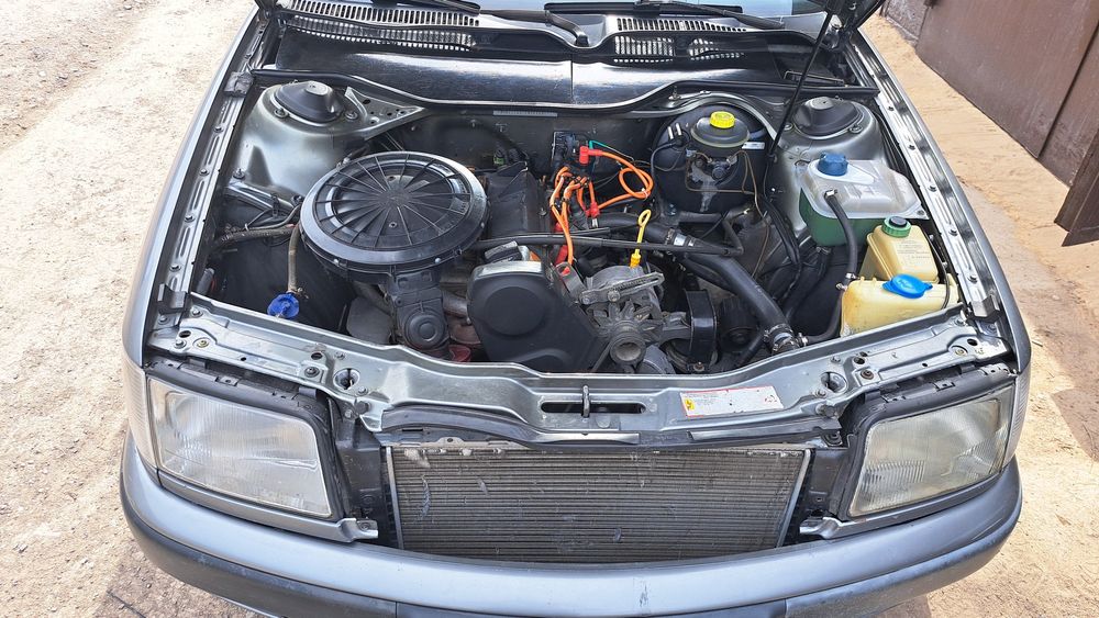 Продам ауди 100 С4