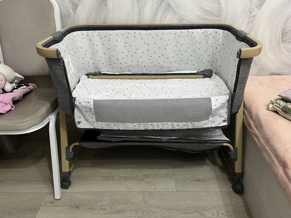 Поодам кроватку детскую