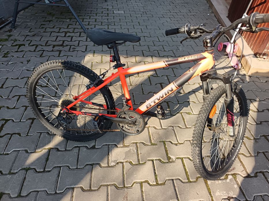 Vând bicicleta pentru copii